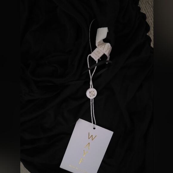 ❄️2/$5❄️[B4] NWT Kerry Ruched Off-the-Shoulder Black Mini Dress, Size XS - Picture 5 of 5